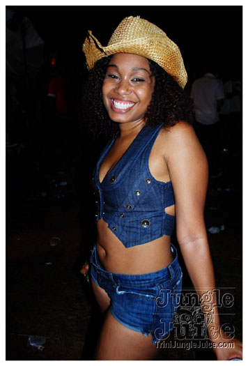 gyal_farm_2010_jul4-131