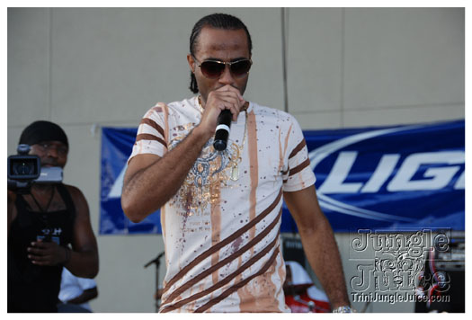 houston_parade_jul4_2010_pt2-119