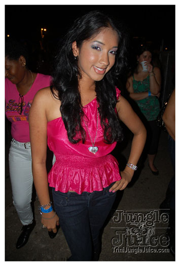 i_am_legend_3_apr3-003