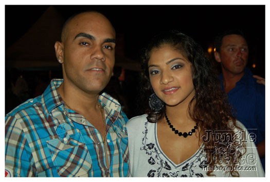 i_am_legend_3_apr3-025