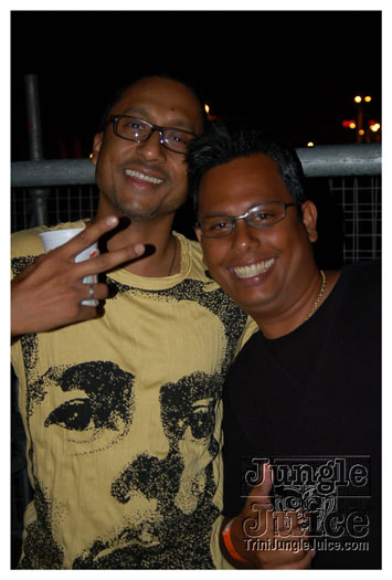 i_am_legend_3_apr3-035