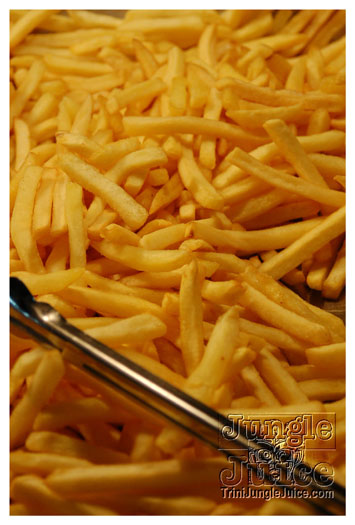 i_am_legend_3_apr3-044