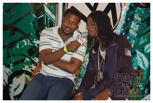 i_am_legend_3_apr3-081