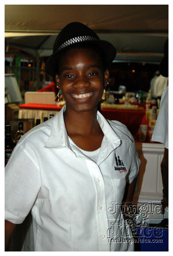 i_am_legend_3_apr3-104