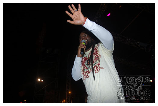 i_am_legend_3_apr3-110