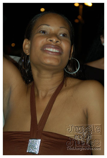 i_am_legend_3_apr3-150