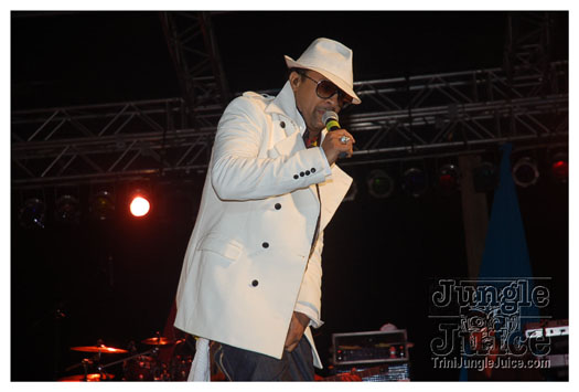 i_am_legend_3_apr3-168