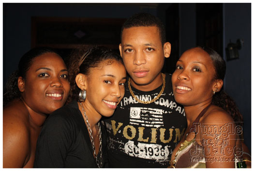 intl_wednesdays_jul7-041