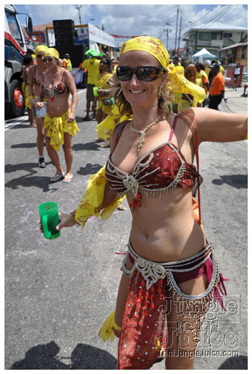 islandpeople_mas_2010_monday_part1-004