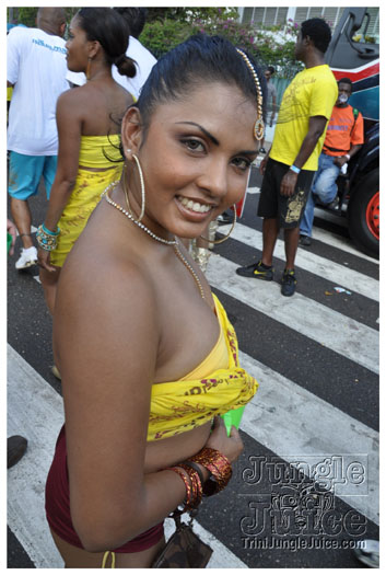 islandpeople_mas_2010_monday_part2-060