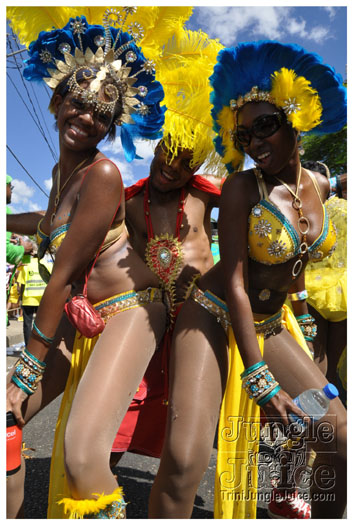 islandpeople_mas_2010_tuesday_part3-028