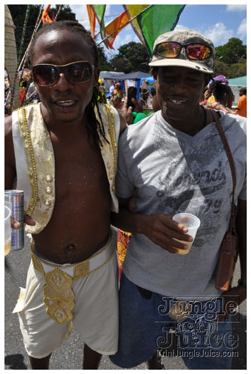 islandpeople_mas_2010_tuesday_part3-035