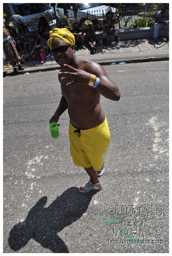 islandpeople_mas_2010_tuesday_part3-054