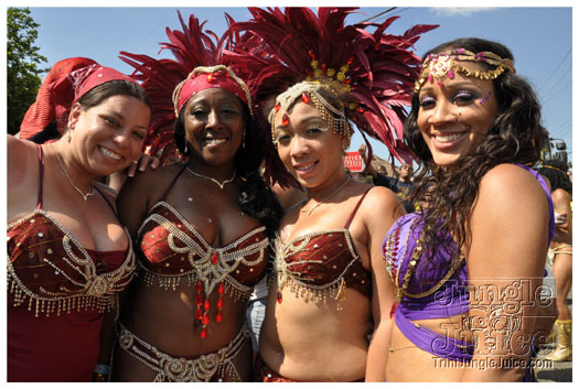 islandpeople_mas_2010_tuesday_part3-081