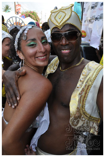 islandpeople_mas_2010_tuesday_part3-096