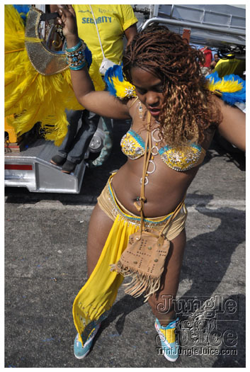 islandpeople_mas_2010_tuesday_part3-100