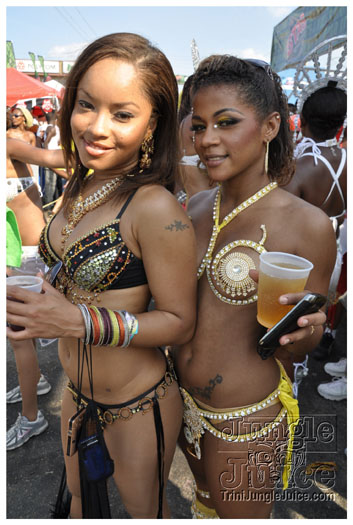 islandpeople_mas_2010_tuesday_part3-125