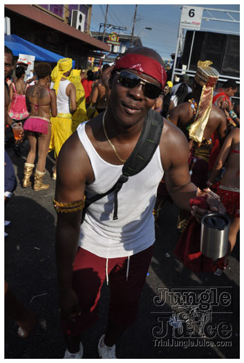 islandpeople_mas_2010_tuesday_part3-126