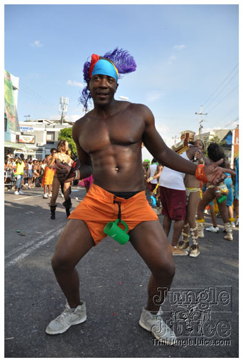 islandpeople_mas_2010_tuesday_part3-159