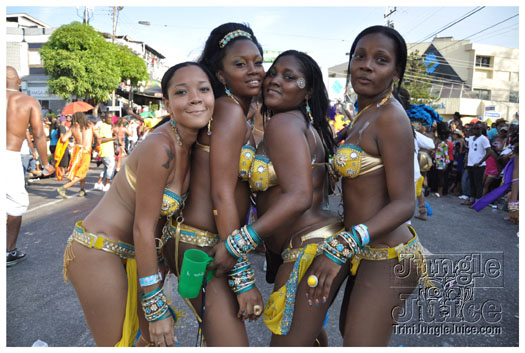 islandpeople_mas_2010_tuesday_part3-160