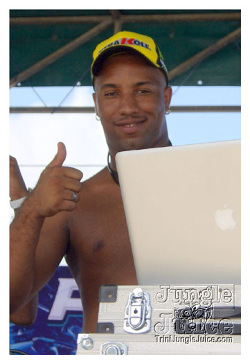 jet_attitud_may23-089