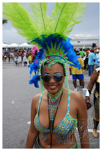 kadooment_day_2010_pt1-001