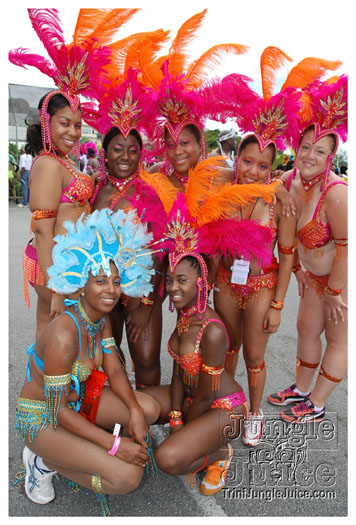 kadooment_day_2010_pt1-020