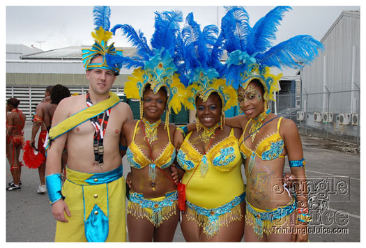 kadooment_day_2010_pt1-025