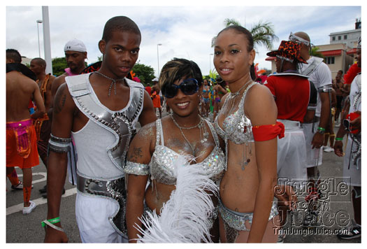 kadooment_day_2010_pt1-033