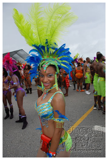 kadooment_day_2010_pt1-037