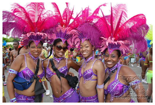 kadooment_day_2010_pt1-043