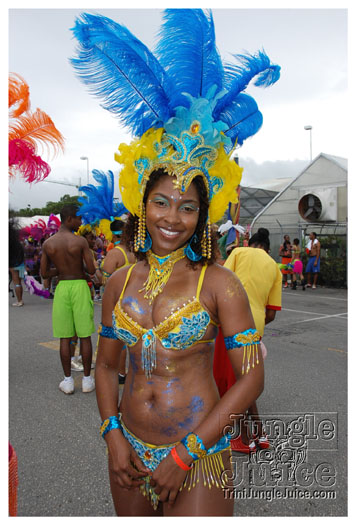 kadooment_day_2010_pt1-045