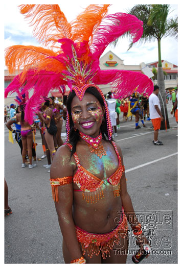 kadooment_day_2010_pt1-047