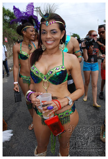 kadooment_day_2010_pt1-071