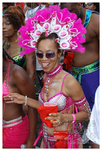 kadooment_day_2010_pt1-091