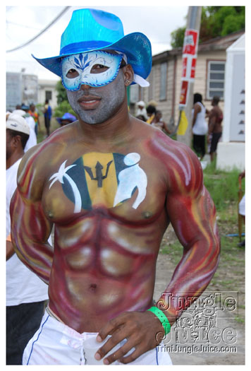 kadooment_day_2010_pt1-097