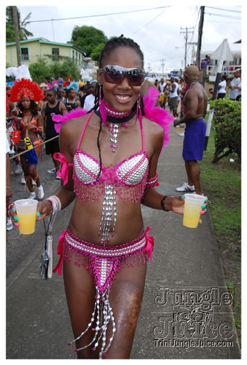 kadooment_day_2010_pt1-102