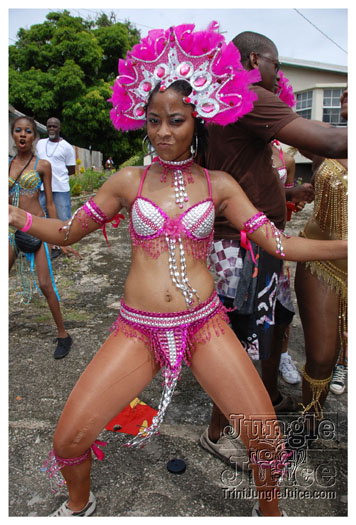 kadooment_day_2010_pt1-114