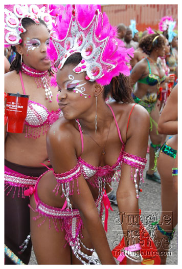 kadooment_day_2010_pt1-116