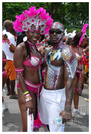 kadooment_day_2010_pt1-127