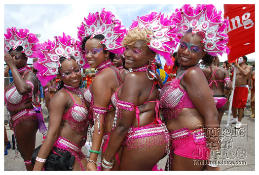 kadooment_day_2010_pt1-146