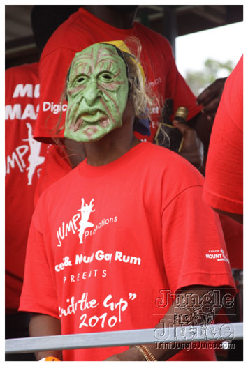 kadooment_day_2010_pt2-008