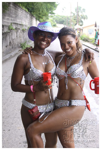 kadooment_day_2010_pt2-014