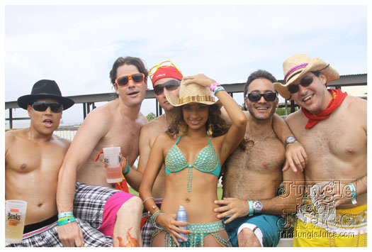 kadooment_day_2010_pt2-015