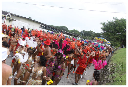 kadooment_day_2010_pt2-020