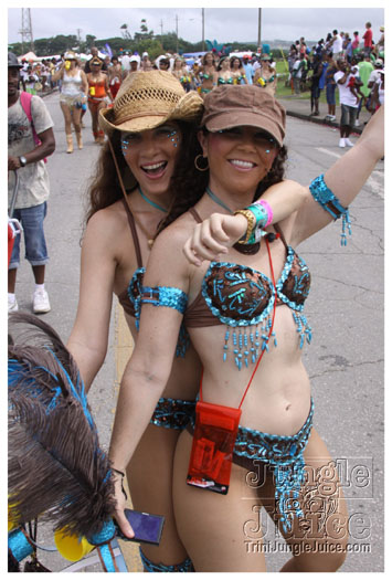 kadooment_day_2010_pt2-033