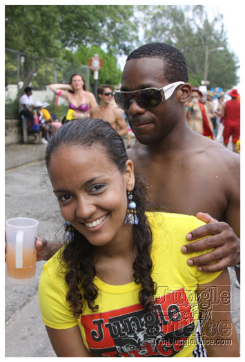kadooment_day_2010_pt2-045