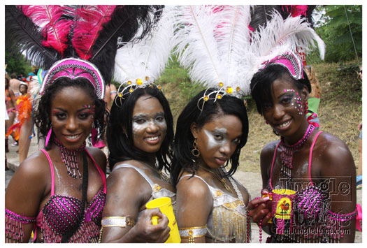 kadooment_day_2010_pt2-052