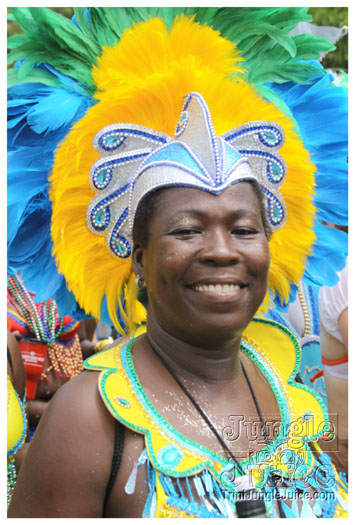 kadooment_day_2010_pt2-057