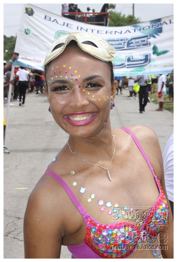 kadooment_day_2010_pt2-076